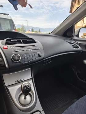 Honda Civic 1.8 140кс 6ск LPG | Auto.bg — изображение 10 Honda Civic 1.8 140кс 6ск LPG | Auto.bg — изображение 10