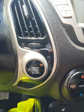 Hyundai IX35 АВТОМАТИК 4X4 ДИЗЕЛ 2.0 184к.с.НАВИГАЦИЯ KEYLESS - 7750 € / 15157.68 лв. - 93227198 13 | Car24.bg Hyundai IX35 АВТОМАТИК 4X4 ДИЗЕЛ 2.0 184к.с.НАВИГАЦИЯ KEYLESS - 7750 € / 15157.68 лв. - 93227198 13