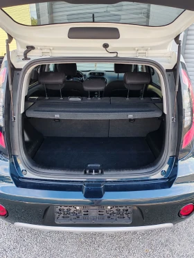 Kia Soul 1.6crdi Euro6b 67000km | Auto.bg — изображение 15 Kia Soul 1.6crdi Euro6b 67000km | Auto.bg — изображение 15