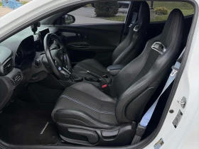 Hyundai Veloster N * CARFAX * РЪЧНИ СКОРОСТИ * LANE ASSIST * - 19900 € / 38921.02 лв. - 57064777 10 | Car24.bg Hyundai Veloster N * CARFAX * РЪЧНИ СКОРОСТИ * LANE ASSIST * - 19900 € / 38921.02 лв. - 57064777 10