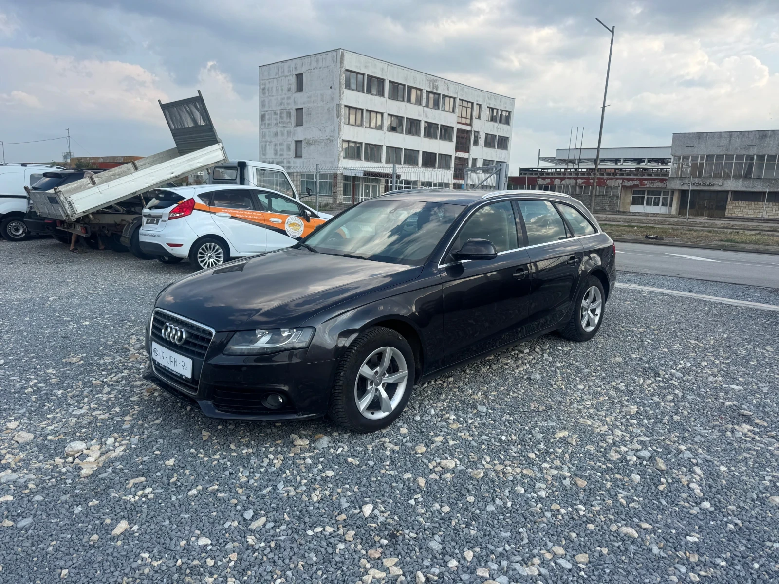 Audi A4 undefined | Auto.bg — изображение 1 Audi A4 undefined | Auto.bg — изображение 1