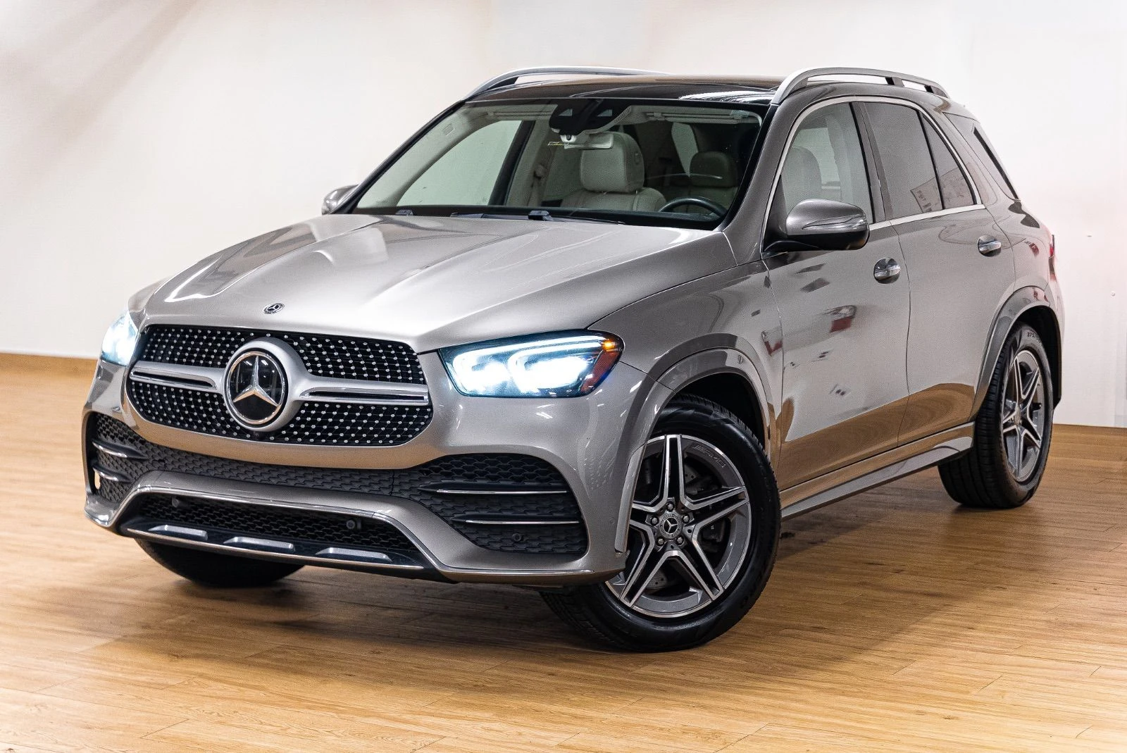 Mercedes-Benz GLE 450 4MATIC AMG LINE * КРАЙНА ЦЕНА* CARFAX | Auto.bg — изображение 1 Mercedes-Benz GLE 450 4MATIC AMG LINE * КРАЙНА ЦЕНА* CARFAX | Auto.bg — изображение 1