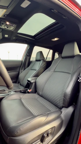 Toyota Corolla Cross 2.0 Hybrid XSE 4X4 - 28800 € / 56327.90 лв. - 42022132 14 | Car24.bg Toyota Corolla Cross 2.0 Hybrid XSE 4X4 - 28800 € / 56327.90 лв. - 42022132 14