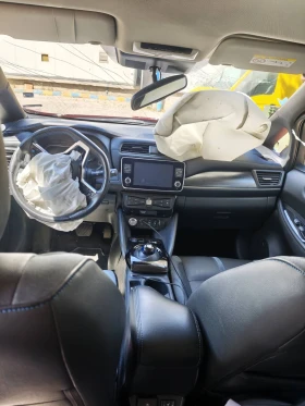 Nissan Leaf undefined | Auto.bg — изображение 7 Nissan Leaf undefined | Auto.bg — изображение 7