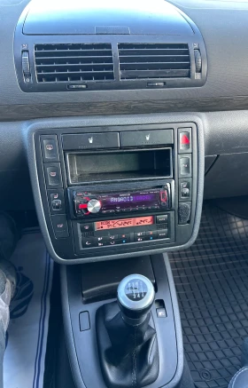 Seat Alhambra 1.9TDI* 131* Кожа* Подгрев* Ксенон* - 5900 лв. / 3016.62 € - 30022371 9 | Car24.bg Seat Alhambra 1.9TDI* 131* Кожа* Подгрев* Ксенон* - 5900 лв. / 3016.62 € - 30022371 9