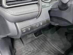 Toyota Camry (Xv70) 2.5 | Auto.bg — изображение 17 Toyota Camry (Xv70) 2.5 | Auto.bg — изображение 17