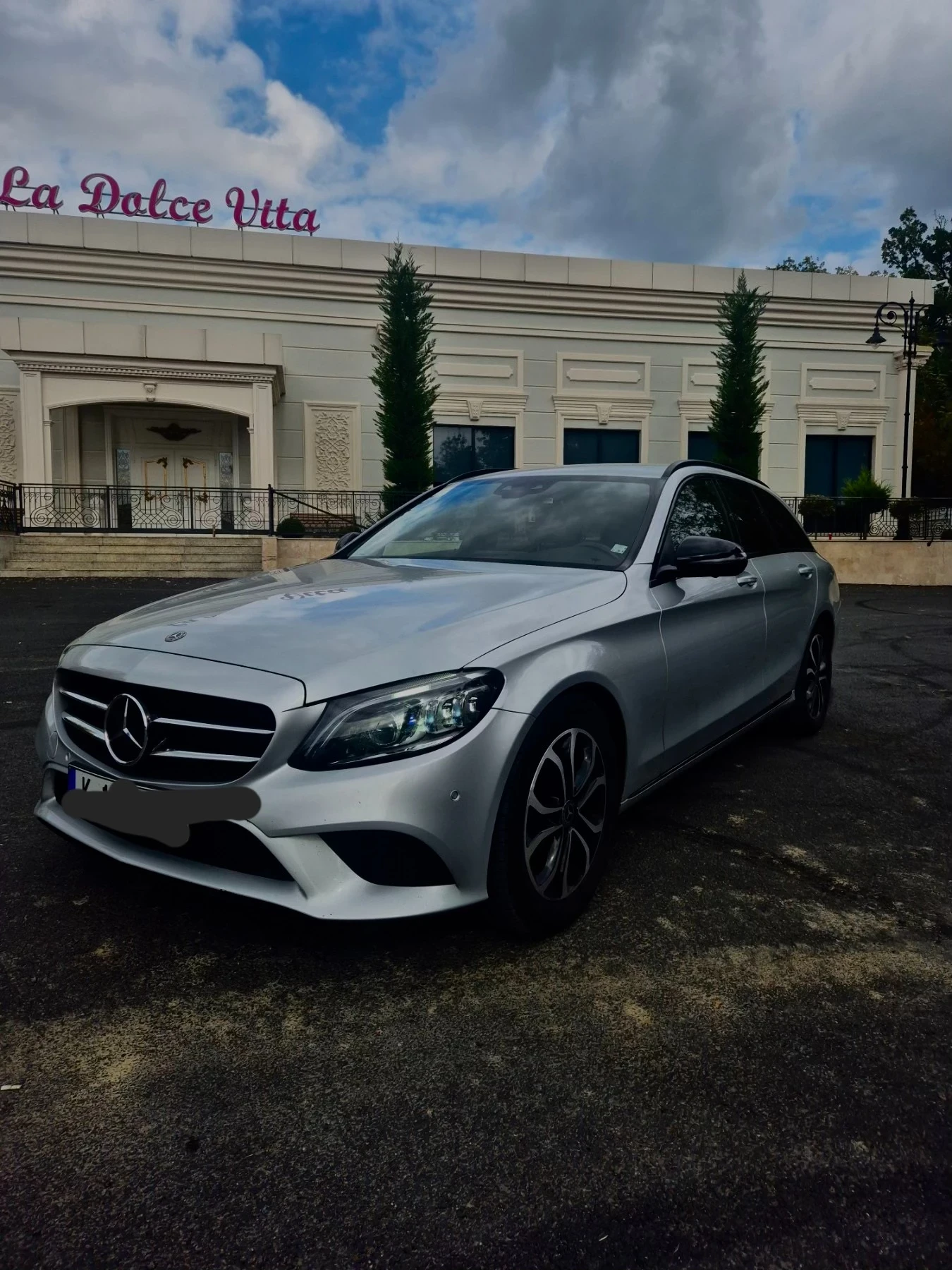 Mercedes-Benz C 220  ВСИЧКИ ЕКСТРИ - изображение 3 | Auto.bg Mercedes-Benz C 220  ВСИЧКИ ЕКСТРИ - изображение 3