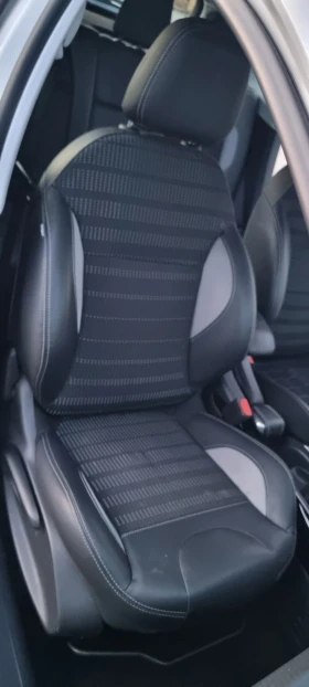 Peugeot 2008 1.6 Blue HDI Allure - 16000 лв. / 8180.67 € - 49713395 12 | Car24.bg Peugeot 2008 1.6 Blue HDI Allure - 16000 лв. / 8180.67 € - 49713395 12