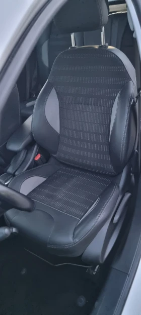 Peugeot 2008 1.6 Blue HDI Allure - 16000 лв. / 8180.67 € - 49713395 11 | Car24.bg Peugeot 2008 1.6 Blue HDI Allure - 16000 лв. / 8180.67 € - 49713395 11