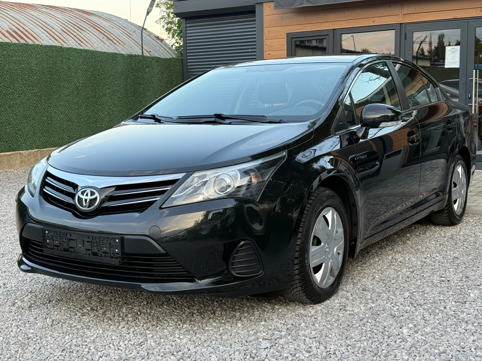 Toyota Avensis 1.6i/Седан/Facelift/Подгрев на седалки | Auto.bg — изображение 1 Toyota Avensis 1.6i/Седан/Facelift/Подгрев на седалки | Auto.bg — изображение 1