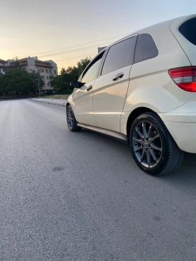 Mercedes-Benz B 180 - 3200 € / 6258.66 лв. - 44497887 4 | Car24.bg Mercedes-Benz B 180 - 3200 € / 6258.66 лв. - 44497887 4