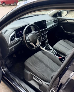 VW T-Roc 2.0 TDI SCR R-Line 46хил км | Auto.bg — изображение 7 VW T-Roc 2.0 TDI SCR R-Line 46хил км | Auto.bg — изображение 7