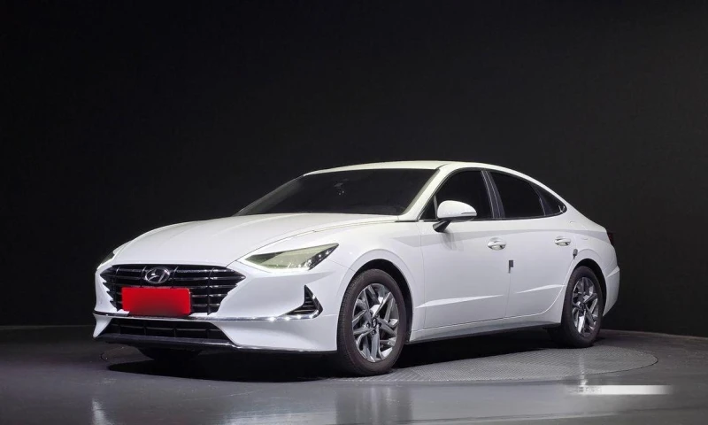 Hyundai Sonata - 30972 лв. / 15835.73 € - 56930810 1 | Car24.bg Hyundai Sonata - 30972 лв. / 15835.73 € - 56930810 1