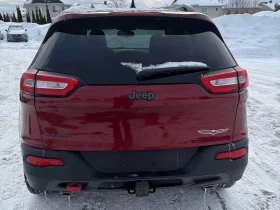 Jeep Cherokee * Trailhawk * CARFAX * ПОДГРЕВИ * КАМЕРА * NAVI - 8400 € / 16428.97 лв. - 28320389 4 | Car24.bg Jeep Cherokee * Trailhawk * CARFAX * ПОДГРЕВИ * КАМЕРА * NAVI - 8400 € / 16428.97 лв. - 28320389 4