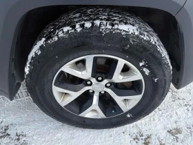 Jeep Cherokee * Trailhawk * CARFAX * ПОДГРЕВИ * КАМЕРА * NAVI - 8400 € / 16428.97 лв. - 28320389 7 | Car24.bg Jeep Cherokee * Trailhawk * CARFAX * ПОДГРЕВИ * КАМЕРА * NAVI - 8400 € / 16428.97 лв. - 28320389 7