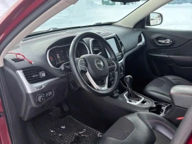 Jeep Cherokee * Trailhawk * CARFAX * ПОДГРЕВИ * КАМЕРА * NAVI - 8400 € / 16428.97 лв. - 28320389 5 | Car24.bg Jeep Cherokee * Trailhawk * CARFAX * ПОДГРЕВИ * КАМЕРА * NAVI - 8400 € / 16428.97 лв. - 28320389 5