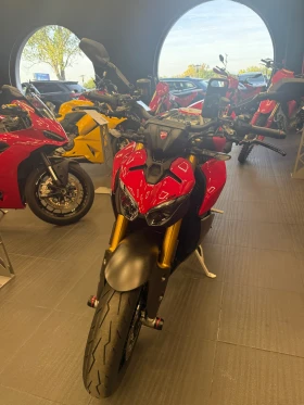 Ducati Streetfighter V2 S | Auto.bg — изображение 2 Ducati Streetfighter V2 S | Auto.bg — изображение 2