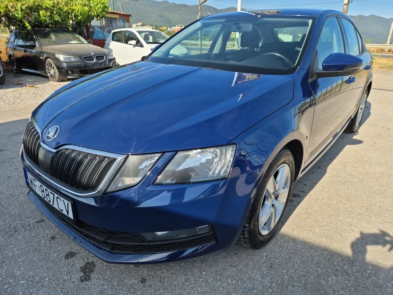 Skoda Octavia 1.6 tdi 90k климатик седан - 7555 € - 55215759 1 | Car24.bg Skoda Octavia 1.6 tdi 90k климатик седан - 7555 € - 55215759 1
