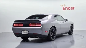 Dodge Challenger 5.7* КОЖА* ОБДУХВ* ПАНО | Auto.bg — изображение 2 Dodge Challenger 5.7* КОЖА* ОБДУХВ* ПАНО | Auto.bg — изображение 2