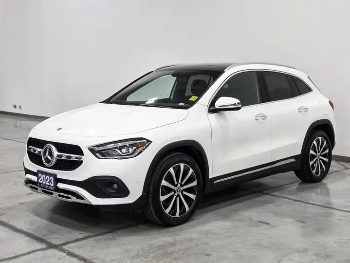Mercedes-Benz GLA 250 DIGITAL/LANE ASSIST/KAMEPA/4MATIC - 52000 лв. / 26587.18 € - 50201640 1 | Car24.bg Mercedes-Benz GLA 250 DIGITAL/LANE ASSIST/KAMEPA/4MATIC - 52000 лв. / 26587.18 € - 50201640 1