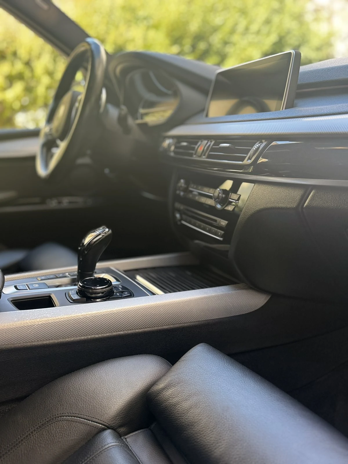 BMW X5 3.5i xDrive | M-Pack | Head Up | Digital | Pano - изображение 9 | Auto.bg BMW X5 3.5i xDrive | M-Pack | Head Up | Digital | Pano - изображение 9