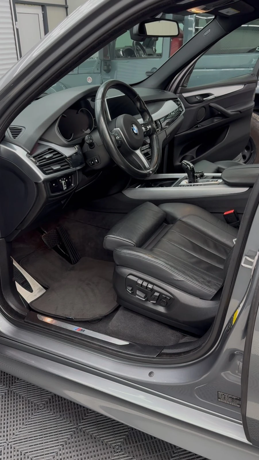 BMW X5 3.5i xDrive | M-Pack | Head Up | Digital | Pano - изображение 8 | Auto.bg BMW X5 3.5i xDrive | M-Pack | Head Up | Digital | Pano - изображение 8