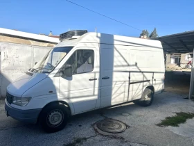 Mercedes-Benz Sprinter 310d хладилен, перфектен | Auto.bg — изображение 5 Mercedes-Benz Sprinter 310d хладилен, перфектен | Auto.bg — изображение 5