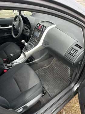 Toyota Auris 2.0 D-4D | Mobile.bg — малка снимка 13