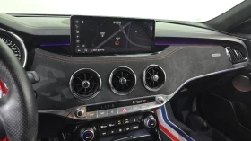 Kia Stinger GT / 3.3 / AWD / MASTER TURBO / DISTRONIC / ОБДУХ | Auto.bg — изображение 12 Kia Stinger GT / 3.3 / AWD / MASTER TURBO / DISTRONIC / ОБДУХ | Auto.bg — изображение 12