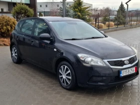 Kia Ceed 1.6CRDI(90кс)* EURO-5* FACELIFT* НОВ ВНОС* * - 3350 € / 6552.03 лв. - 59492143 9 | Car24.bg Kia Ceed 1.6CRDI(90кс)* EURO-5* FACELIFT* НОВ ВНОС* * - 3350 € / 6552.03 лв. - 59492143 9