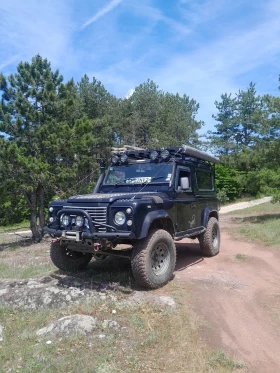 Снимка Land Rover Defender
