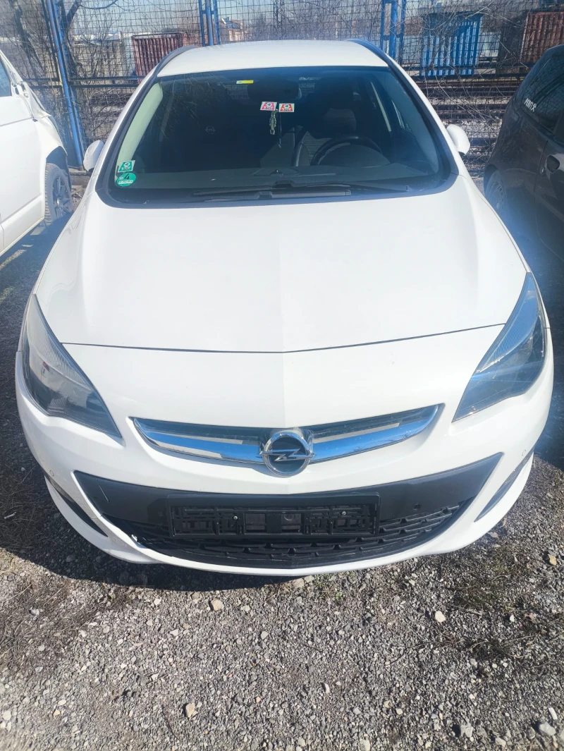 Opel Astra 1.6 CDTI - 3750 € / 7334.36 лв. - 56450390 1 | Car24.bg Opel Astra 1.6 CDTI - 3750 € / 7334.36 лв. - 56450390 1