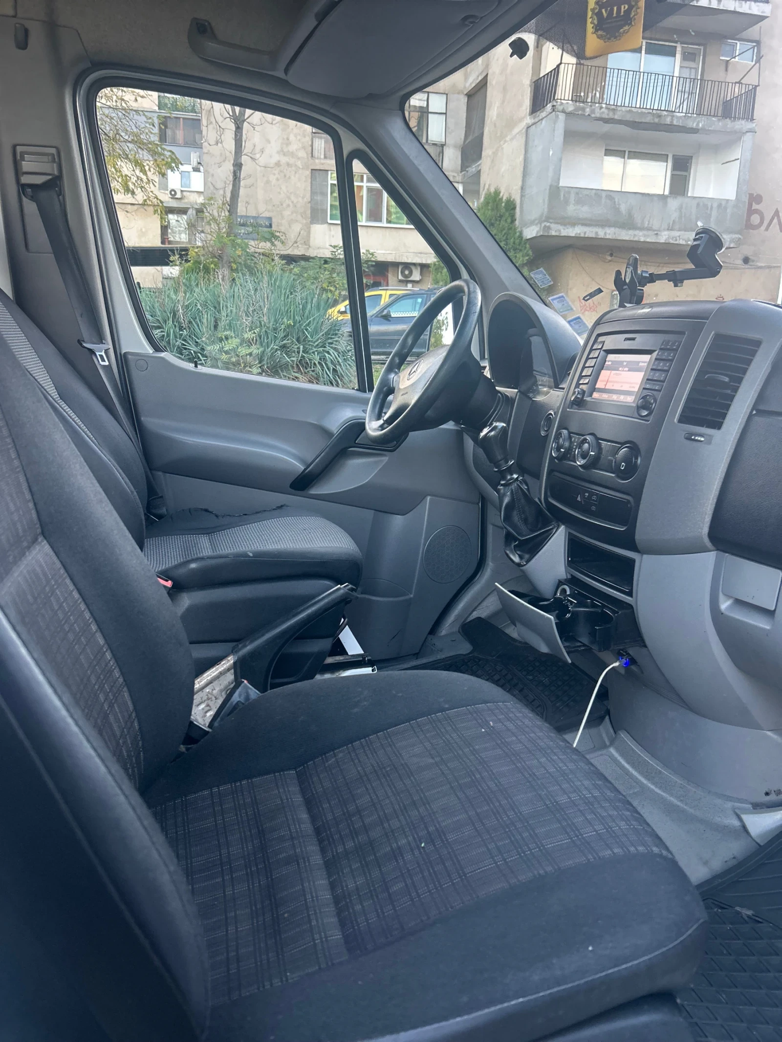 Mercedes-Benz Sprinter 313 MAXI - изображение 8 | Auto.bg Mercedes-Benz Sprinter 313 MAXI - изображение 8