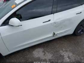 Tesla Model 3 LONG RANGE DUAL MOTOR ALL-WHEEL DRIVE - 33300 лв. / 17026.02 € - 13313196 6 | Car24.bg Tesla Model 3 LONG RANGE DUAL MOTOR ALL-WHEEL DRIVE - 33300 лв. / 17026.02 € - 13313196 6