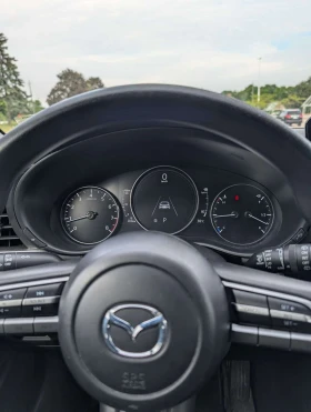 Mazda 3 Sport * GX * CARFAX * ПОДГРЕВ * KEYLESS | Auto.bg — изображение 8 Mazda 3 Sport * GX * CARFAX * ПОДГРЕВ * KEYLESS | Auto.bg — изображение 8