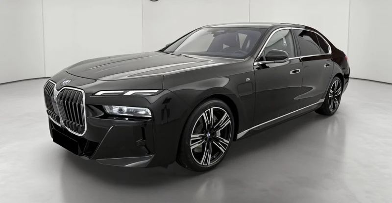 BMW 750 å xDrive M Sport Paket - 68998 € - 53969179 1 | Car24.bg BMW 750 å xDrive M Sport Paket - 68998 € - 53969179 1
