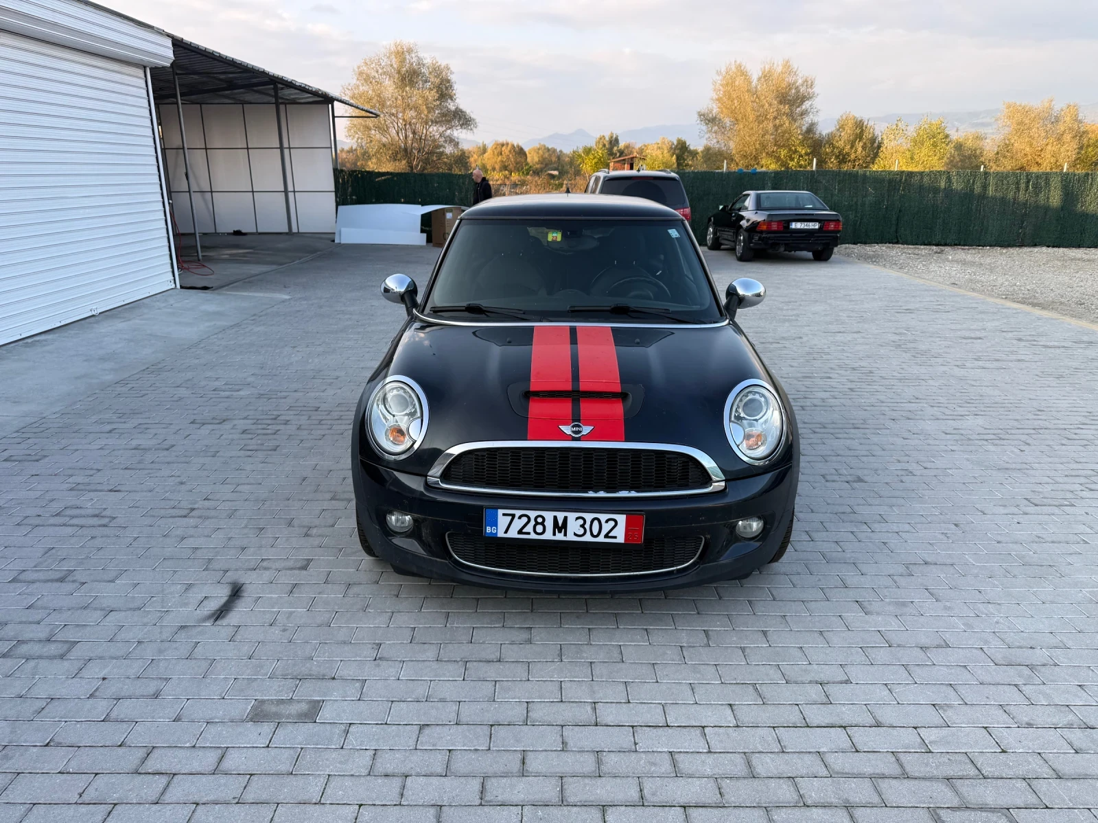 Mini Cooper s 1.6 turbo/174hp/190112km/John Cooper S - изображение 2 | Auto.bg Mini Cooper s 1.6 turbo/174hp/190112km/John Cooper S - изображение 2