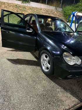 Mercedes-Benz C 200 Компресор! - 1700 € / 3324.91 лв. - 86456318 6 | Car24.bg Mercedes-Benz C 200 Компресор! - 1700 € / 3324.91 лв. - 86456318 6