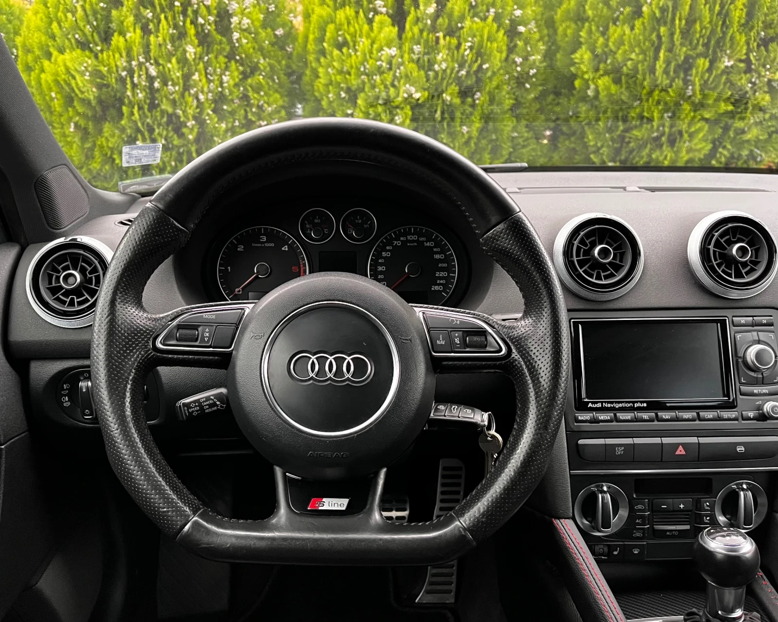 Audi A3 1.9tdi Facelift/LED/Recaro/подгрев - изображение 9 | Auto.bg Audi A3 1.9tdi Facelift/LED/Recaro/подгрев - изображение 9