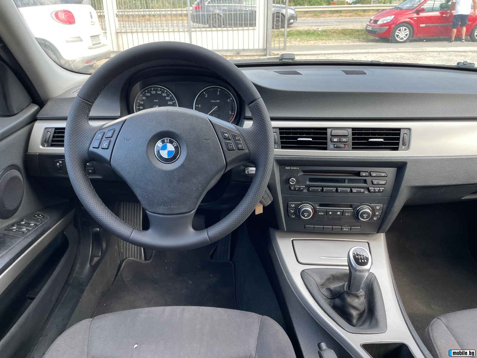 BMW 318 2.0   | Mobile.bg   12