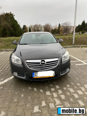     Opel Insignia ~15 000 .
