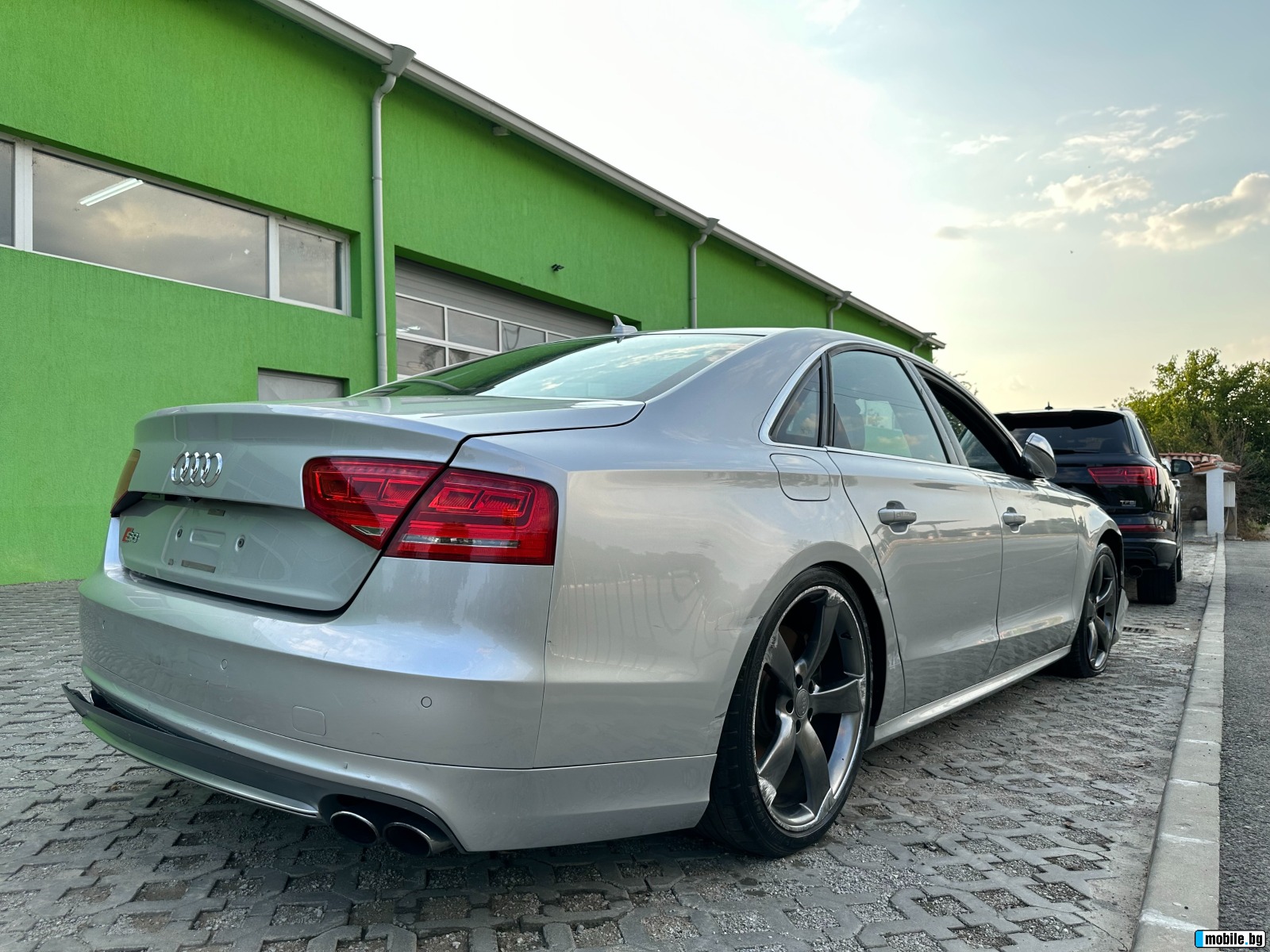 Вижте всички снимки за Audi S8 4.0 TFSI