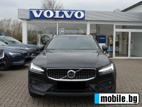 Volvo V60 Cross Country B4 AWD = Plus= Panorama  | Mobile.bg   2