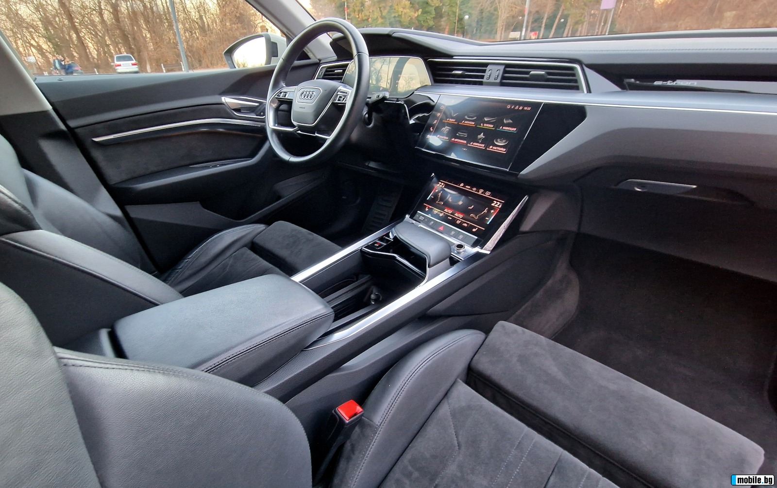 Audi E-Tron 50* quattro* matrix led* Alcantara*  | Mobile.bg   7