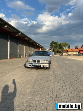     BMW 318 318 ~10 700 .