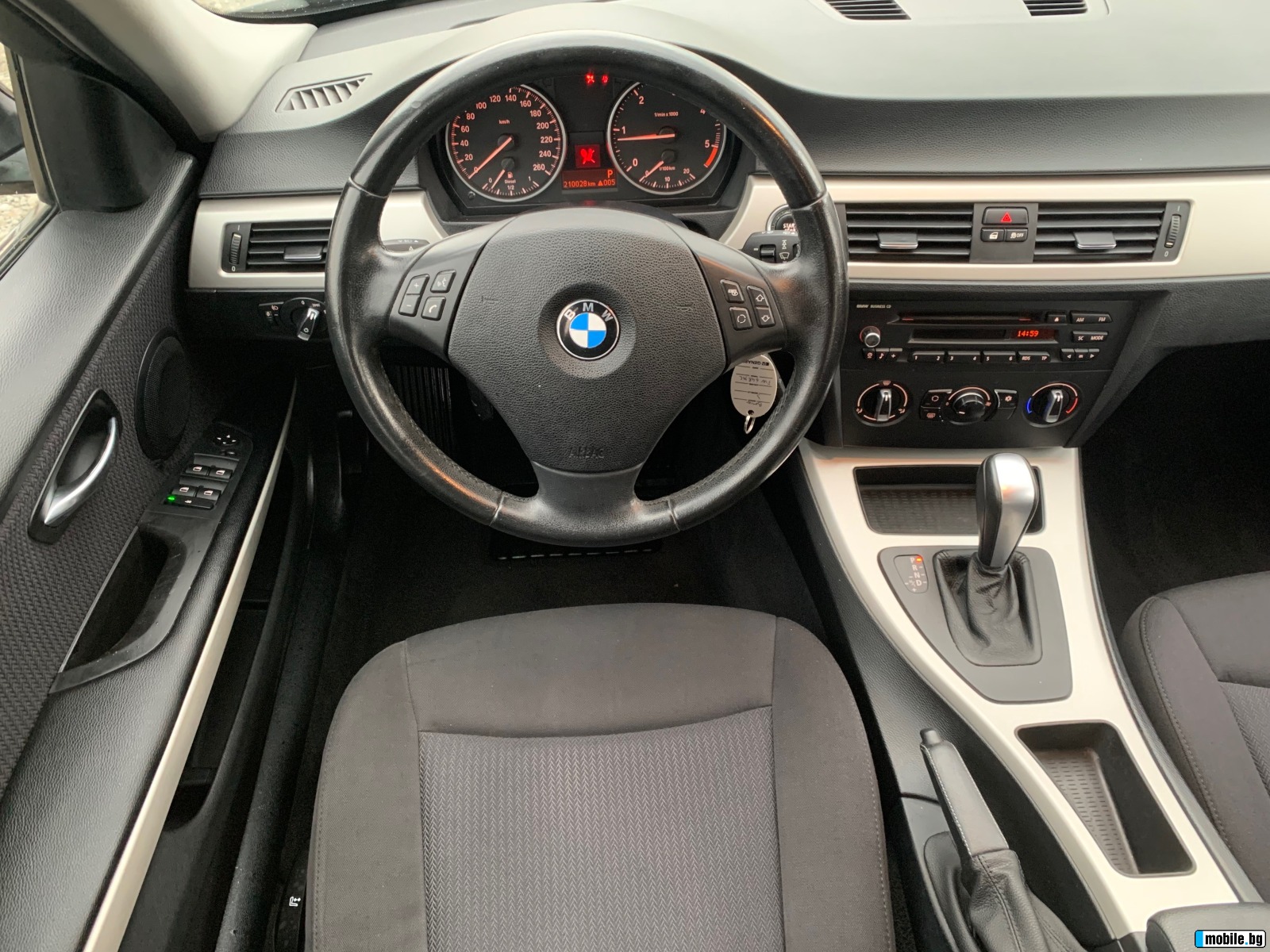 BMW 318 Facelift2.0d143AutomaticEURO 5A🇮🇹  | Mobile.bg   10
