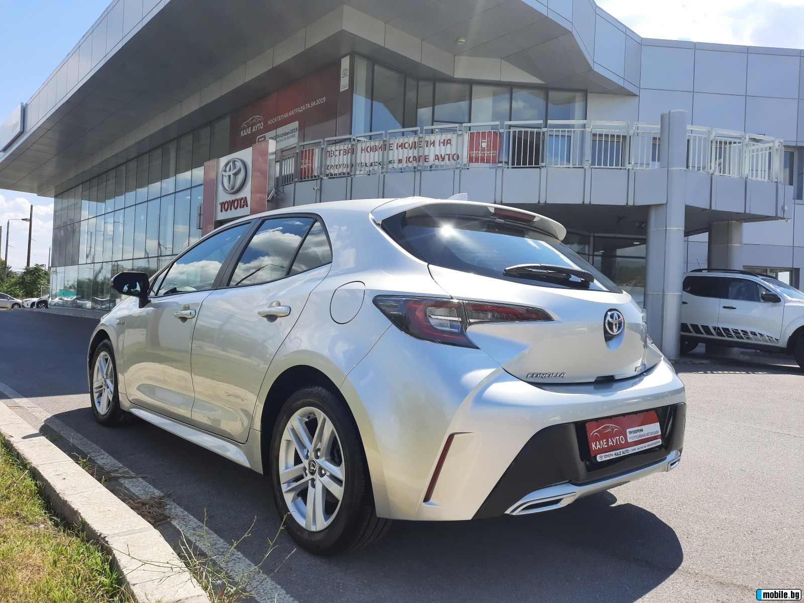 Toyota Corolla 2.0 Hybrid | Mobile.bg   6