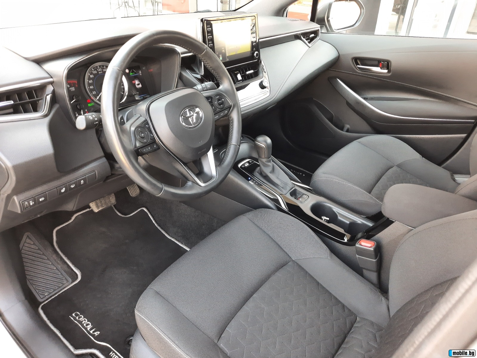 Toyota Corolla 2.0 Hybrid | Mobile.bg   13