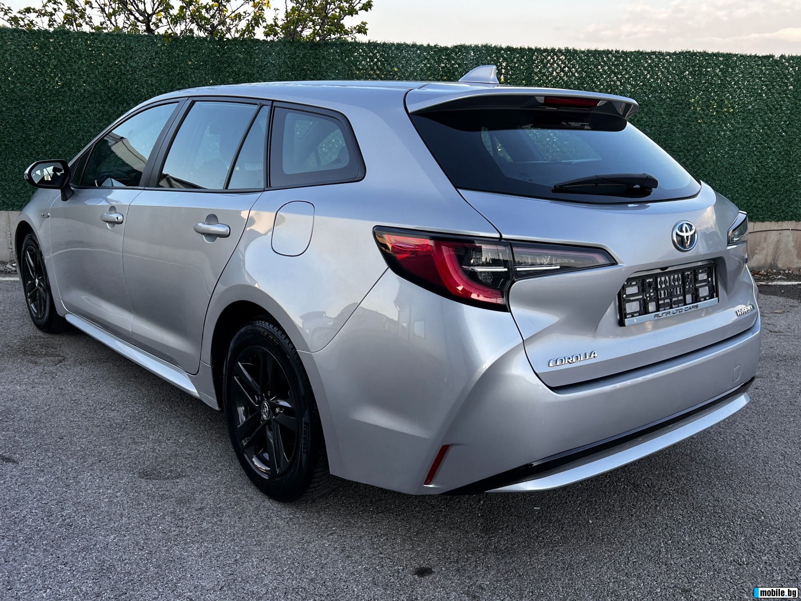 Toyota Corolla  Toruing Sport Hybrid | Mobile.bg   4