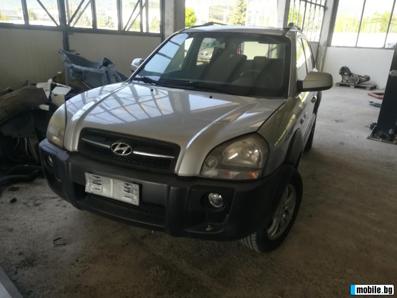     Hyundai Tucson 2.0 CRDI/  